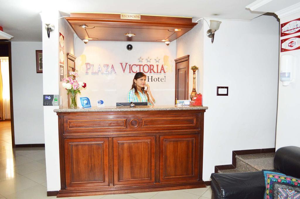 Hotel Plaza Victoria Ибарра Экстерьер фото